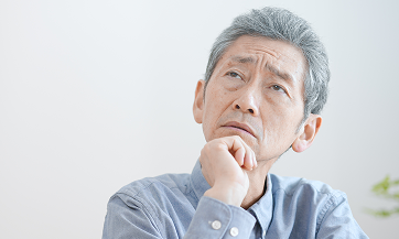 インプラントか入れ歯かブリッジで悩んでいる